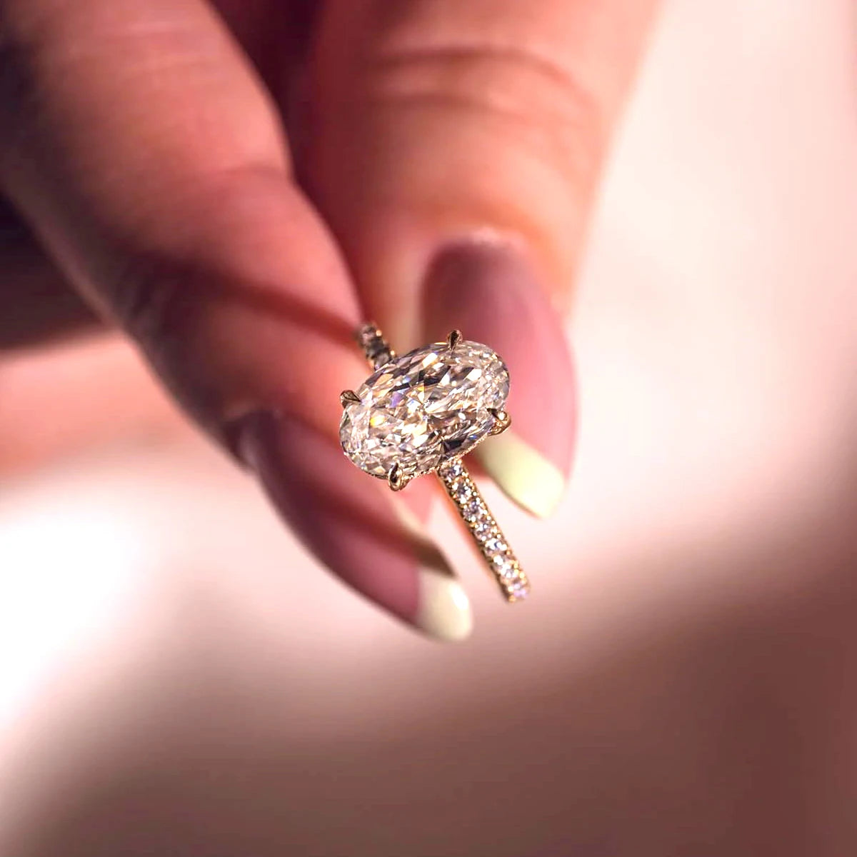 Förlovningsring 2ct Oval Moissanite 925 Silver