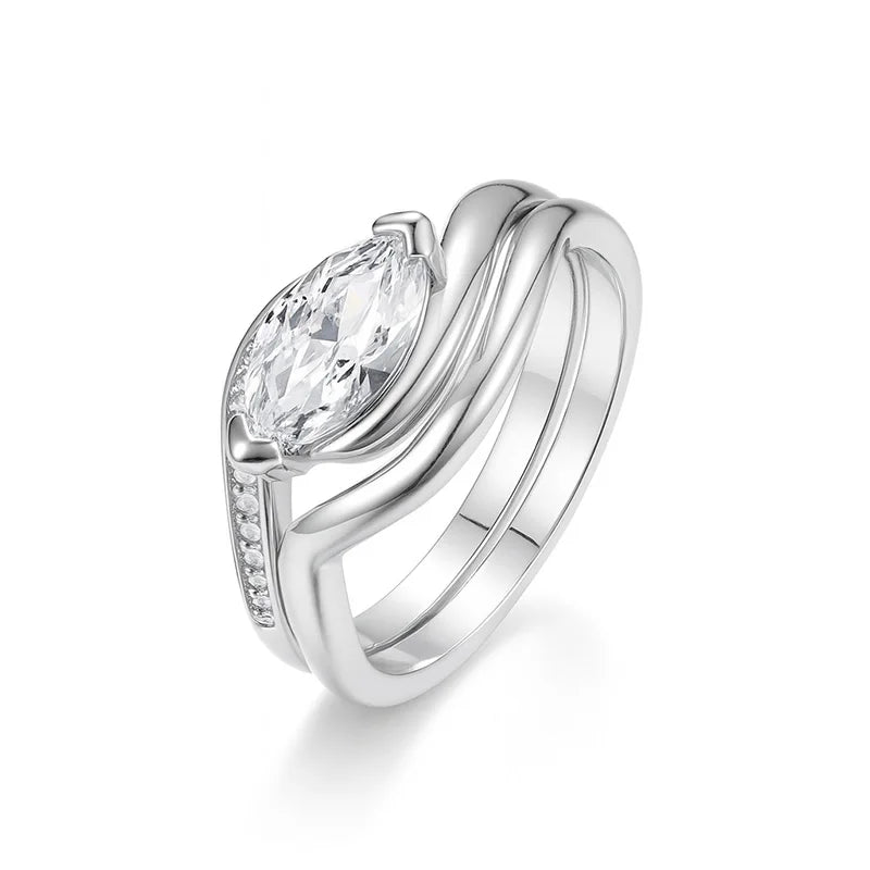 Marquise Cut Moissanite Ring 5x10mm - 925 Silver 18K Guldplätering