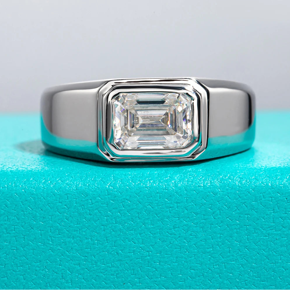 Herrring i 925 Silver med 2ct Emerald Cut Moissanite
