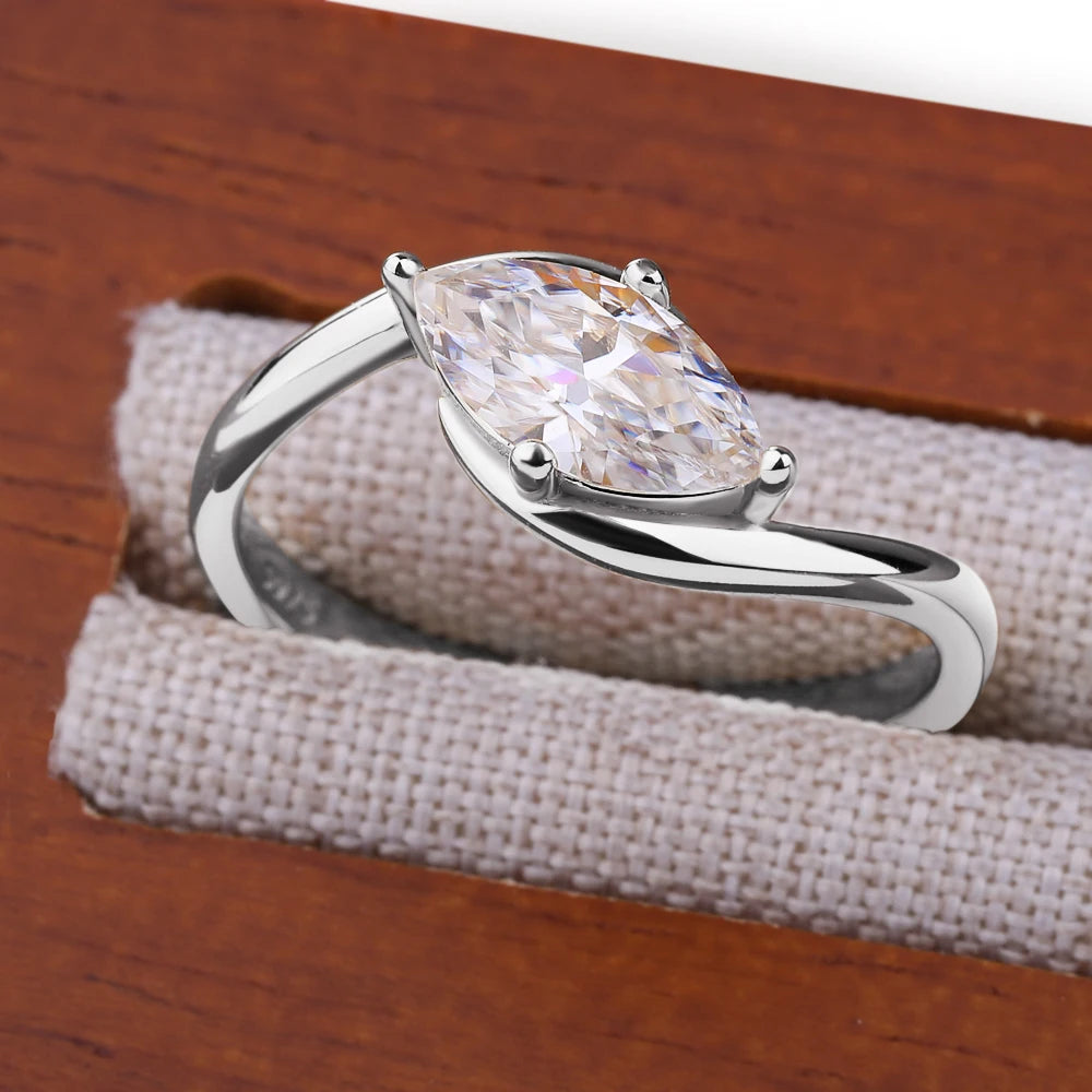 Moissanite Ring 1-2ct Marquise Cut - 925 Silver 18K Guldplätering