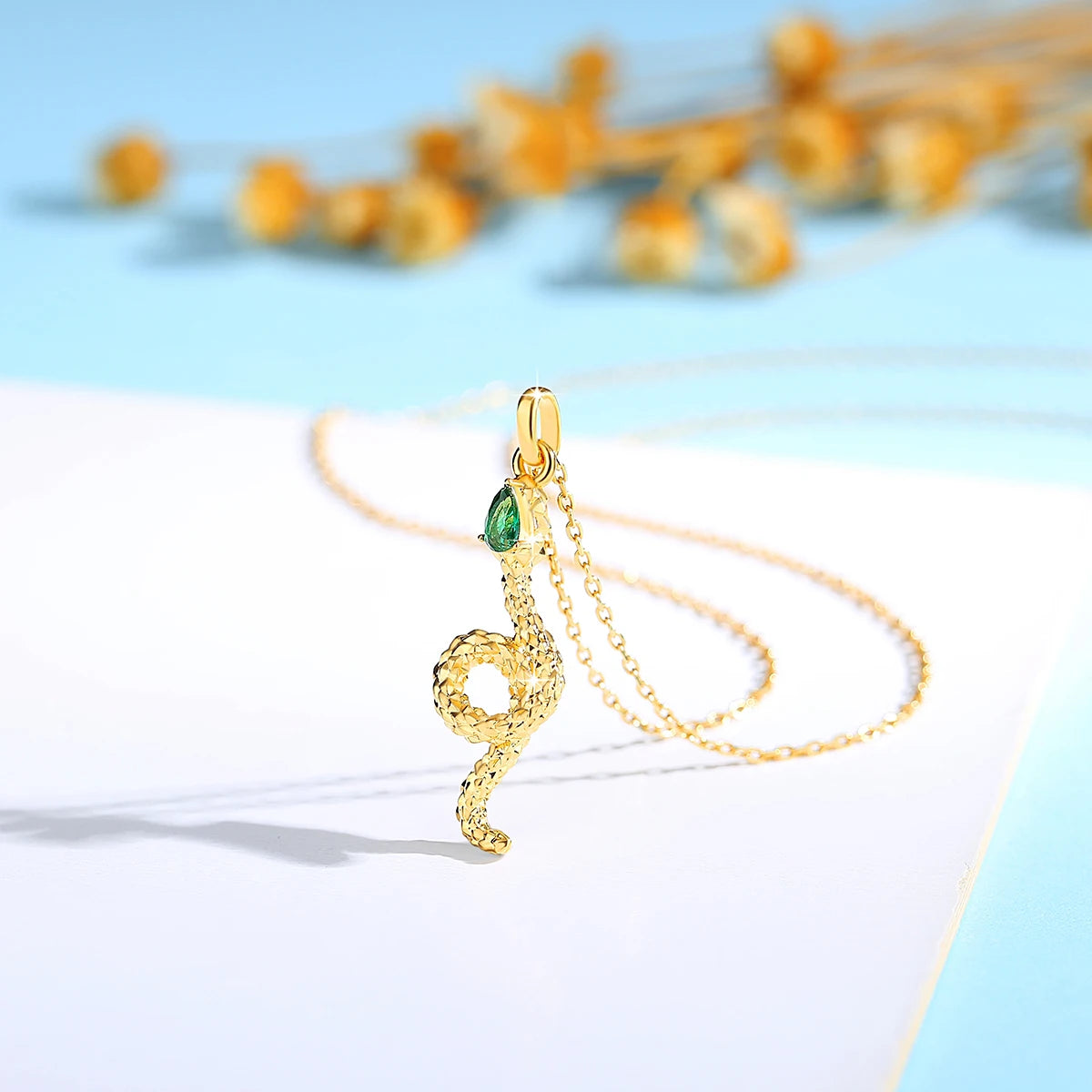 Halsband i Äkta 18K Guld med Smaragd - Ormhänge